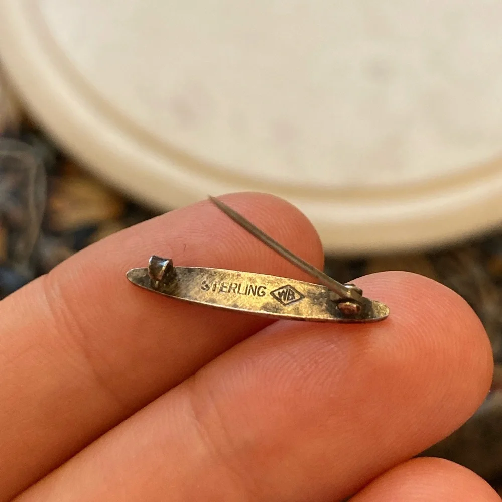 Antique Guilloche Enamel Sterling Lingerie Pin Signed - Picture 4 of 6